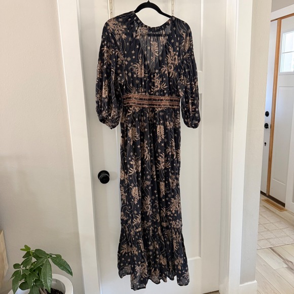 Free People Golden Hour Smocked Maxi Dress Black Floral Puff Sleeve Small - Picture 6 of 6